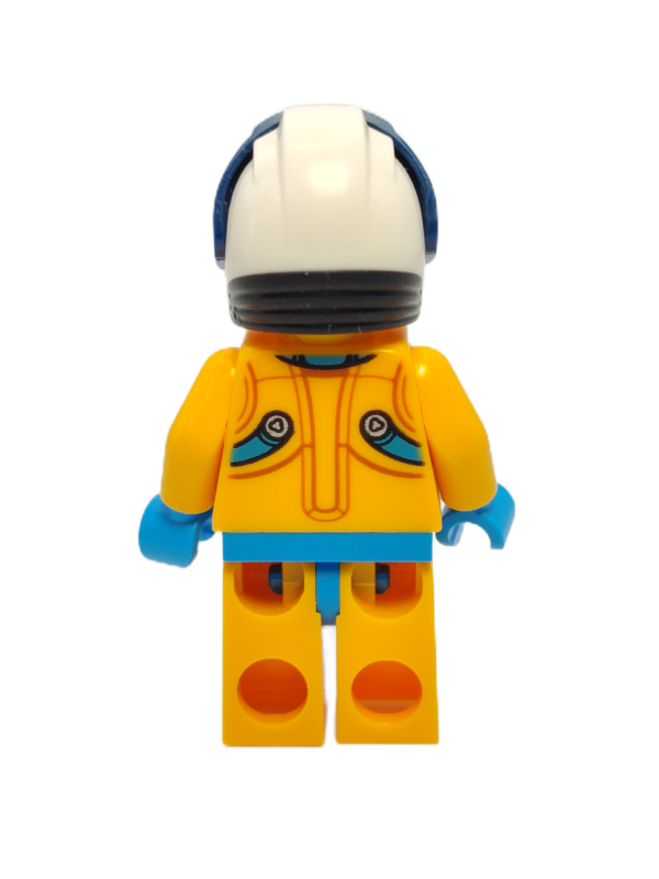 Lunar Space Station Astronaut - Female, cty1420 Online now